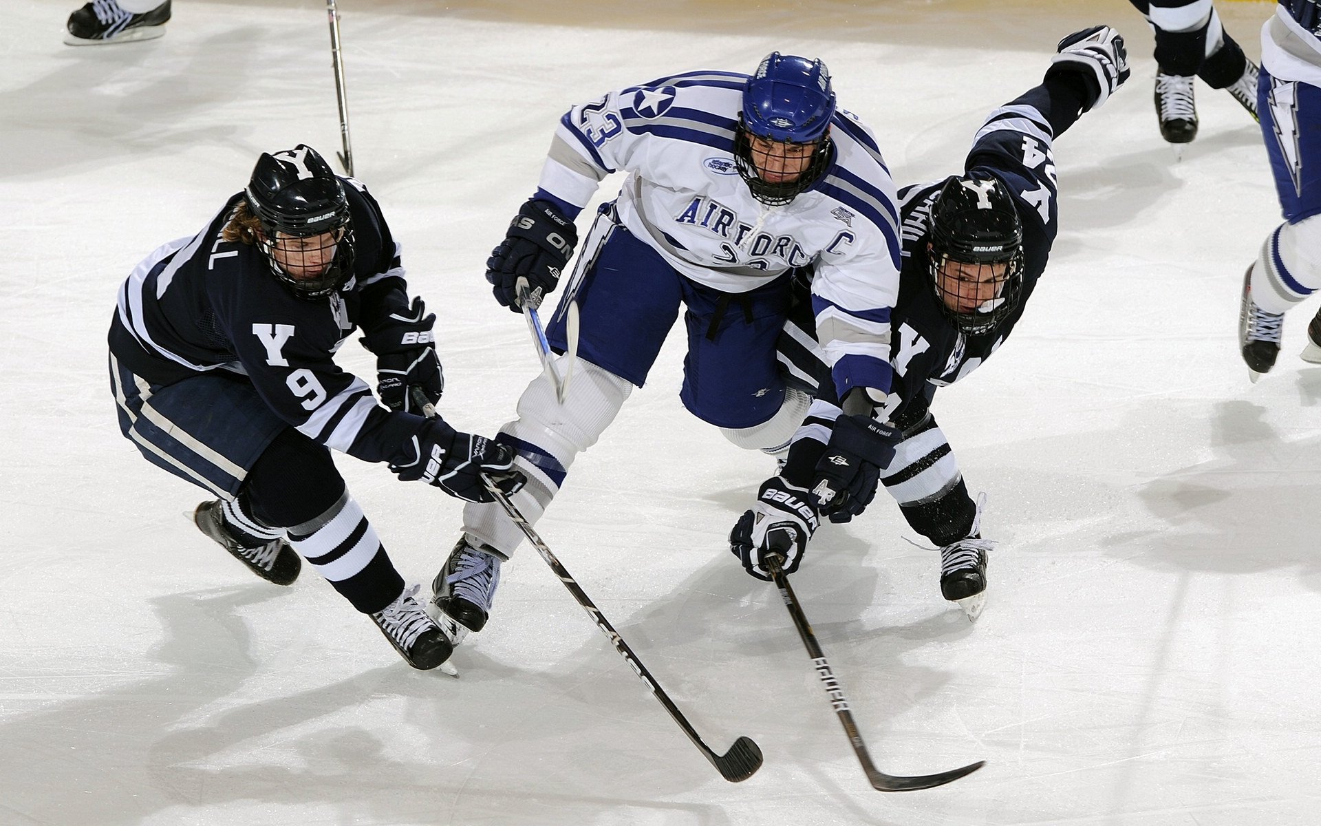 开云平台-狂砍48分却遭奇才逆转，拉文的爆发为何成了公牛最痛的伤口？