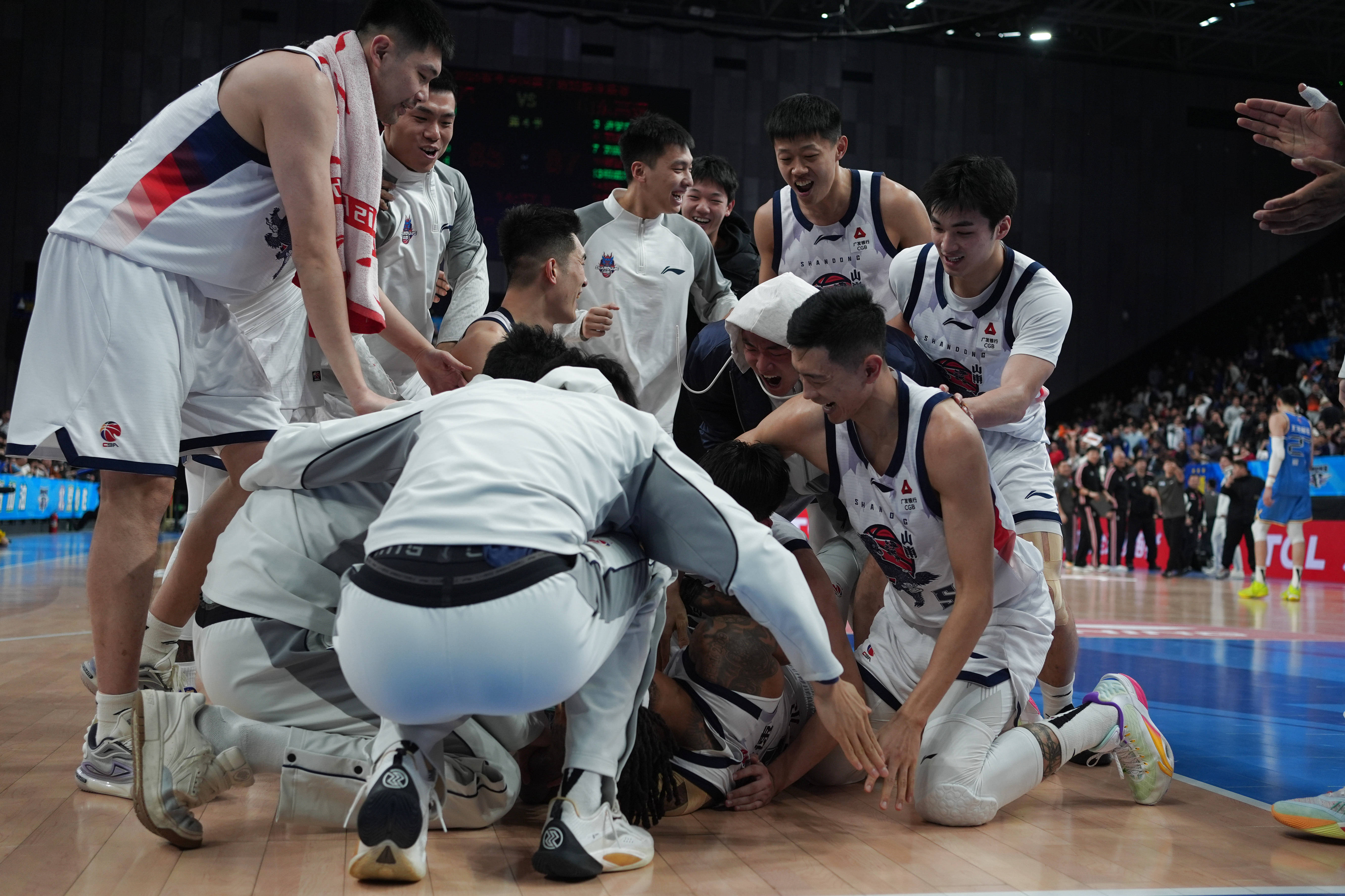 开云体育入口-马里收割沙特，库尔图瓦成为关键先生，一夫当关的现代门神启示录